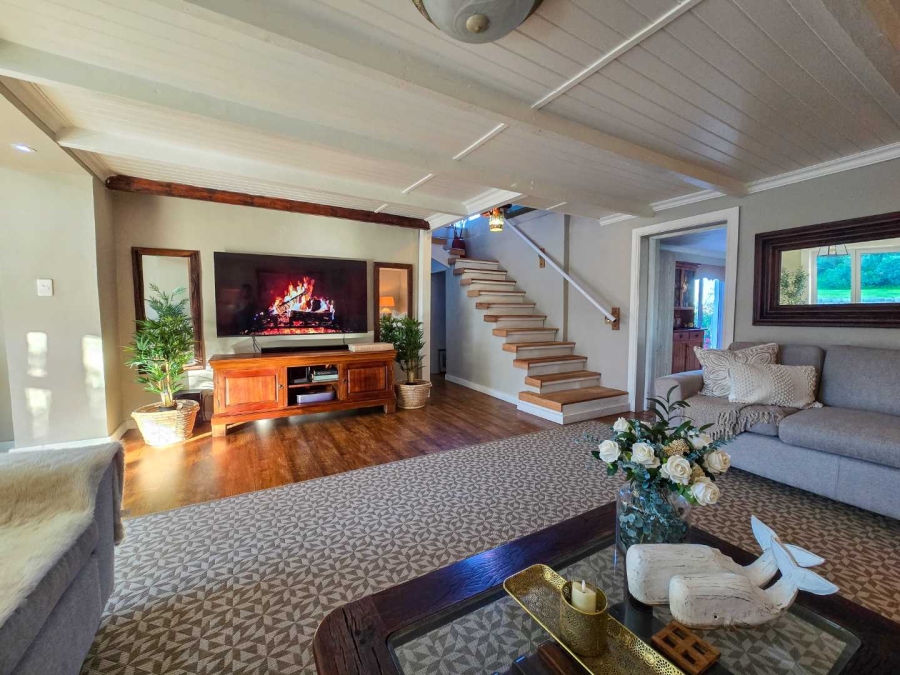 3 Bedroom Property for Sale in Stilbaai Oos Western Cape